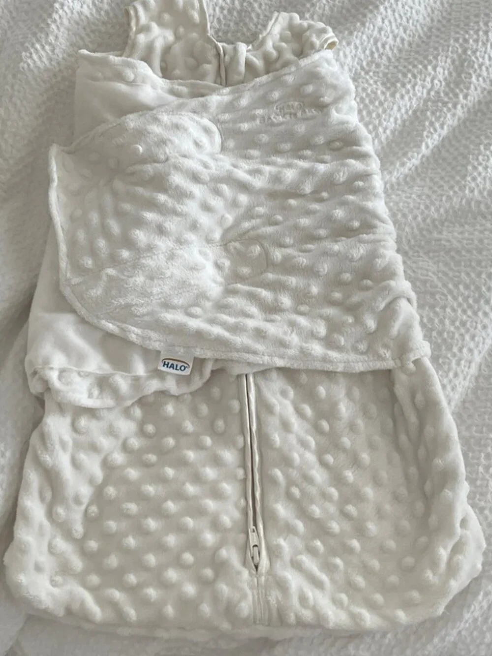 HALO SleepSack Swaddle Cream Plush Microfleece Newborn 0-3 Months Wearable Blank
